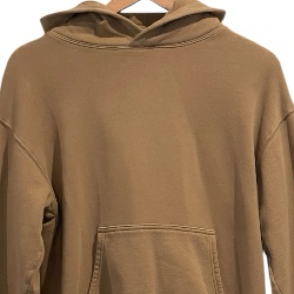 Aritzia TNA Tan Cozy Fleece Hoodie for Women, Casual and Relaxed, Size Medium - Picture 12 of 14